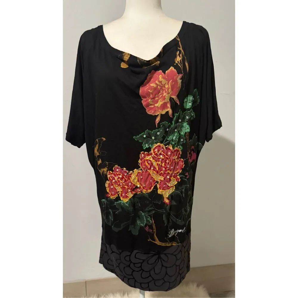 Desigual off the shoulder art to wear long top M